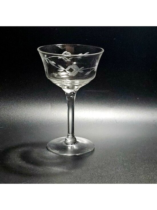 Unknown Other - Deco Rose Champagne Coupe 5.5" glasses etched cocktail romantic elegance